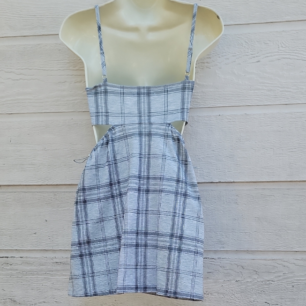 LYCHEE Chic Backless Plaid Dress Size S - Picture 9 of 11
